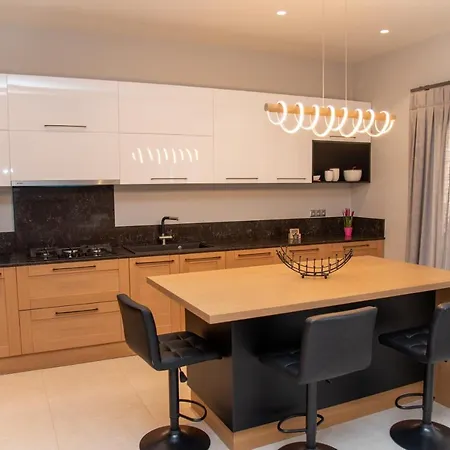 Lulumba Luxury House