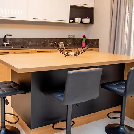 Dom wakacyjny Lulumba Luxury House
