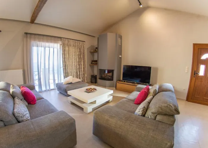 Lulumba Luxury House Lákones