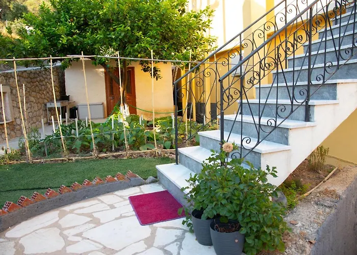 Lulumba Luxury House