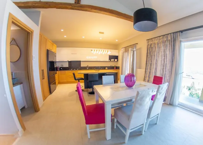 Prázdninový dům Lulumba Luxury House