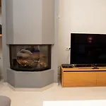Lulumba Luxury House Lákones