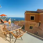 Lulumba Luxury House Lákones