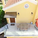 Case de vacanță Lulumba Luxury House *
